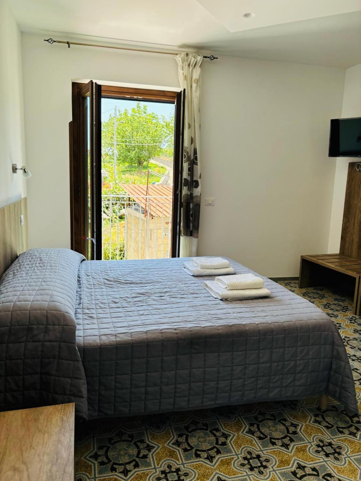 Apartamento Mira Amalfi Agerola Habitación foto