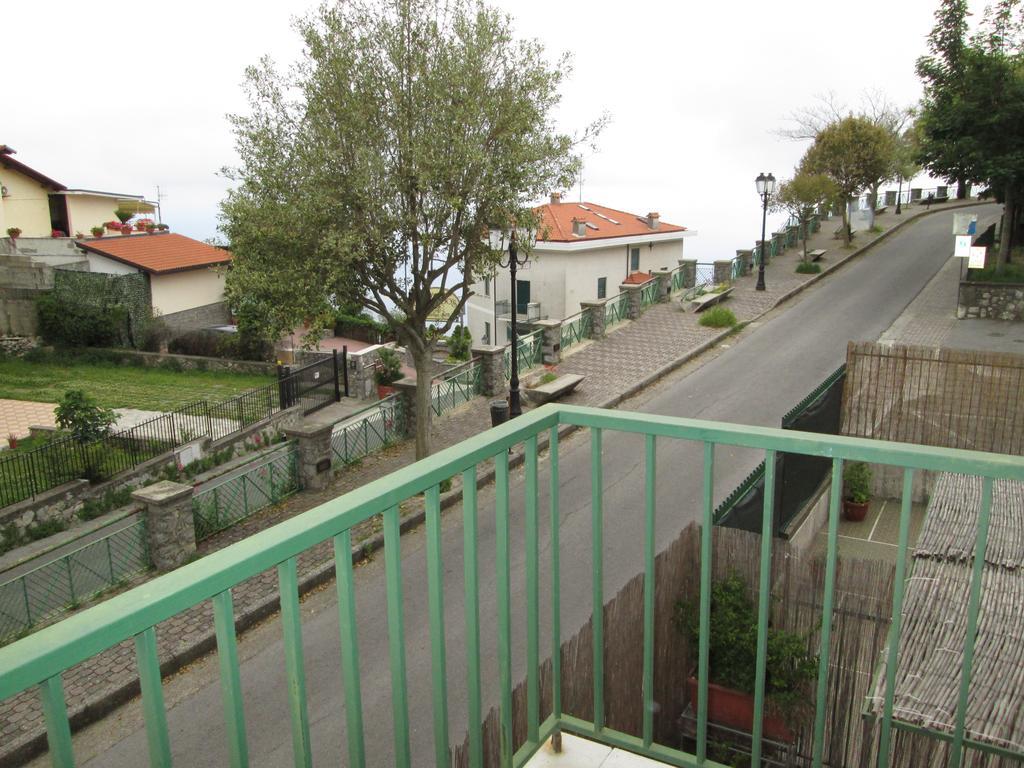 Apartamento Mira Amalfi Agerola Habitación foto